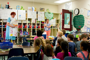 Woodland Primary School students learned about salsa with "Chef in the Classroom"